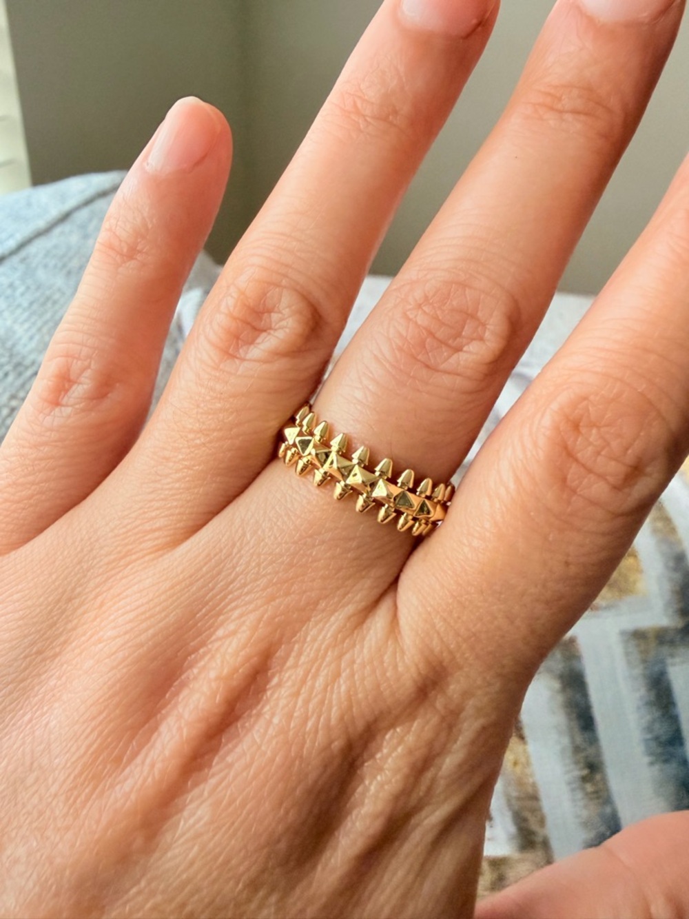 Gold Spike Stackable Ring - Women Jewelry - Picture 3 of 6
